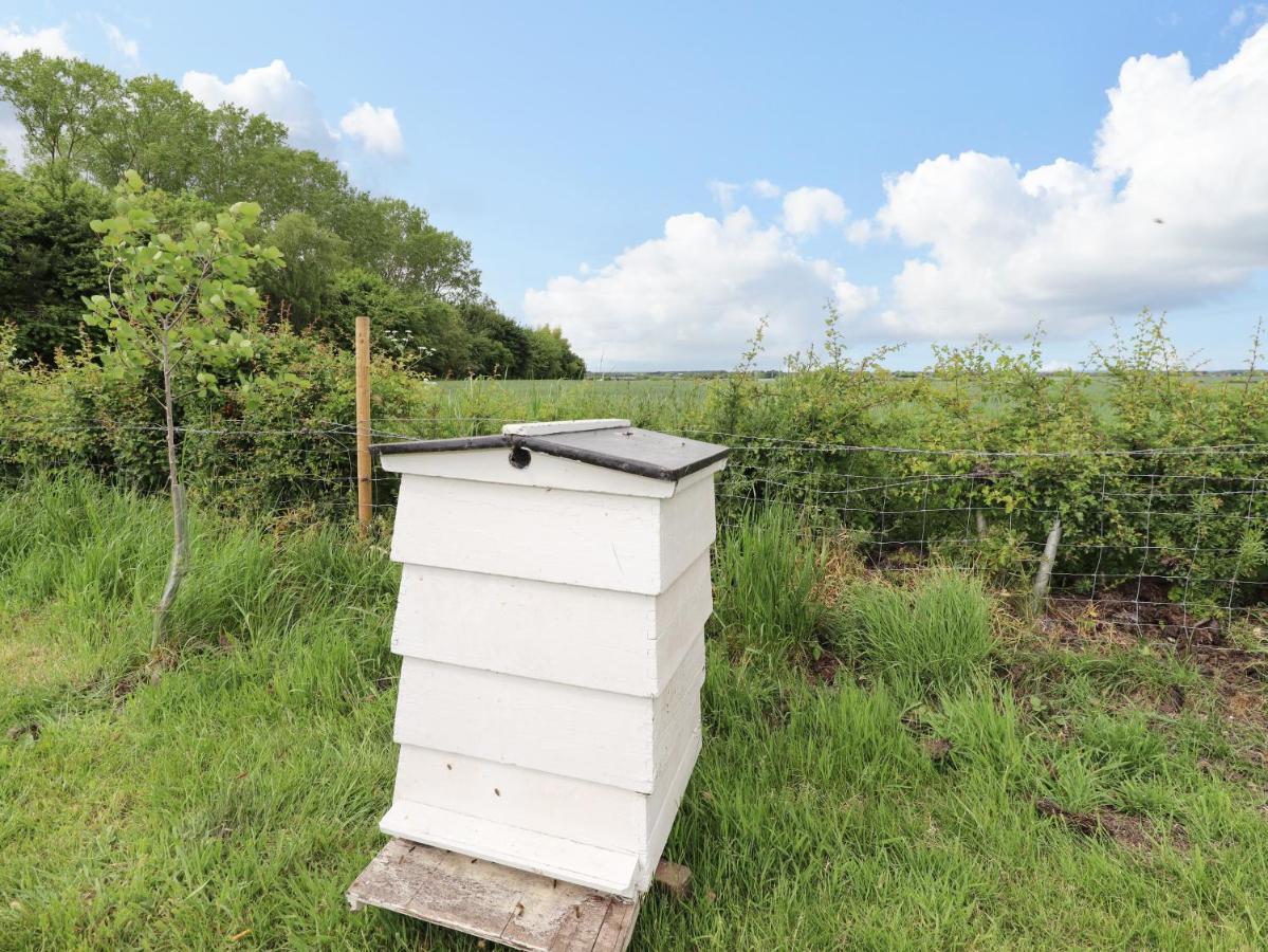 Honeybee Lodge 伍德哈尔温泉水疗 外观 照片